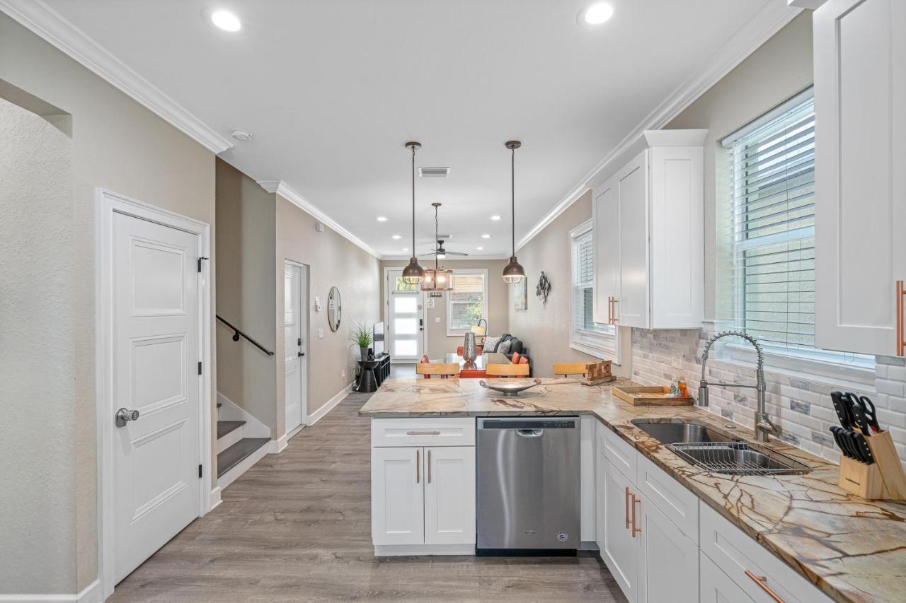 Cozy And Spacious 4Br House With Pool In Tampa Bagian luar foto